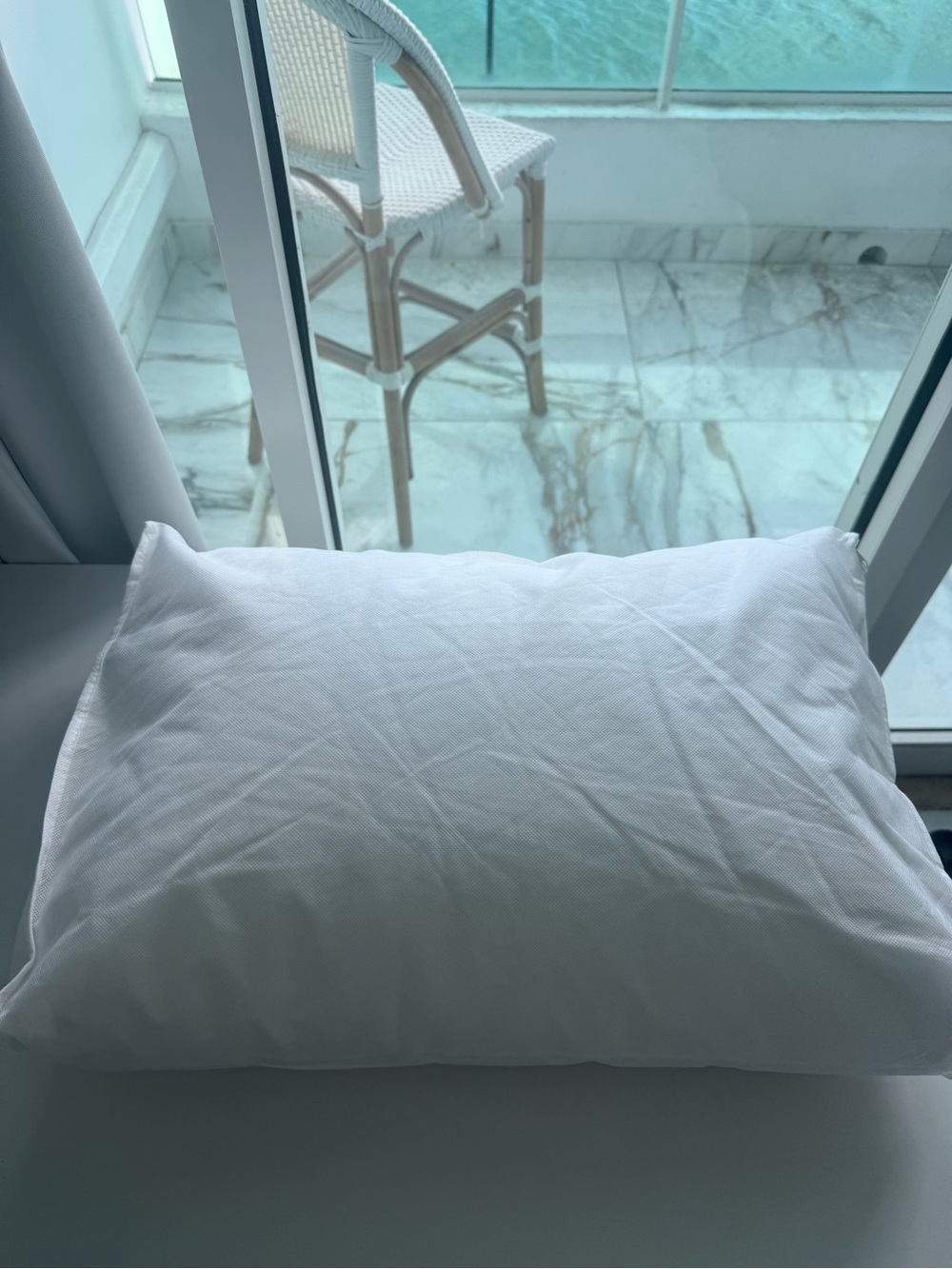 Quince luxe goose down pillow - Picture 4 of 7